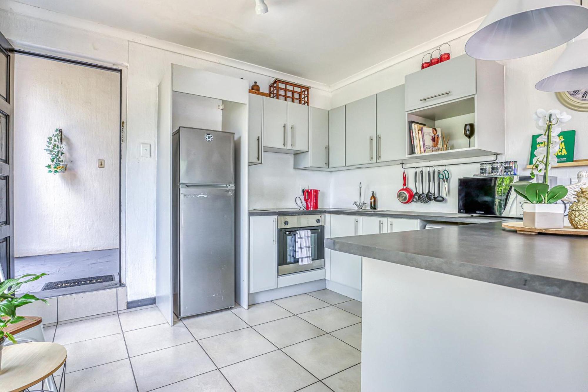 Chic Midtown Studio-1 Bed-Solar-Pool-Fibre-Samrand Apartment Centurion Bagian luar foto